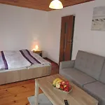 Nyaraló Mi Dzyzdroje Holiday Home *