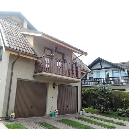 Mi Dzyzdroje Terraced House Near Promenade *