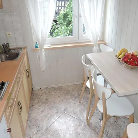 Mi Dzyzdroje Terraced House Near Promenade *