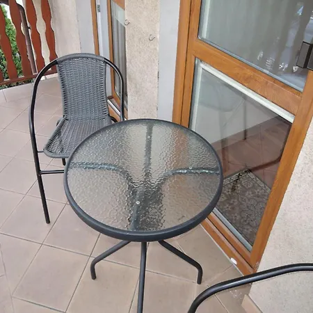 Mi Dzyzdroje Terraced House Near Promenade بيت للعطل